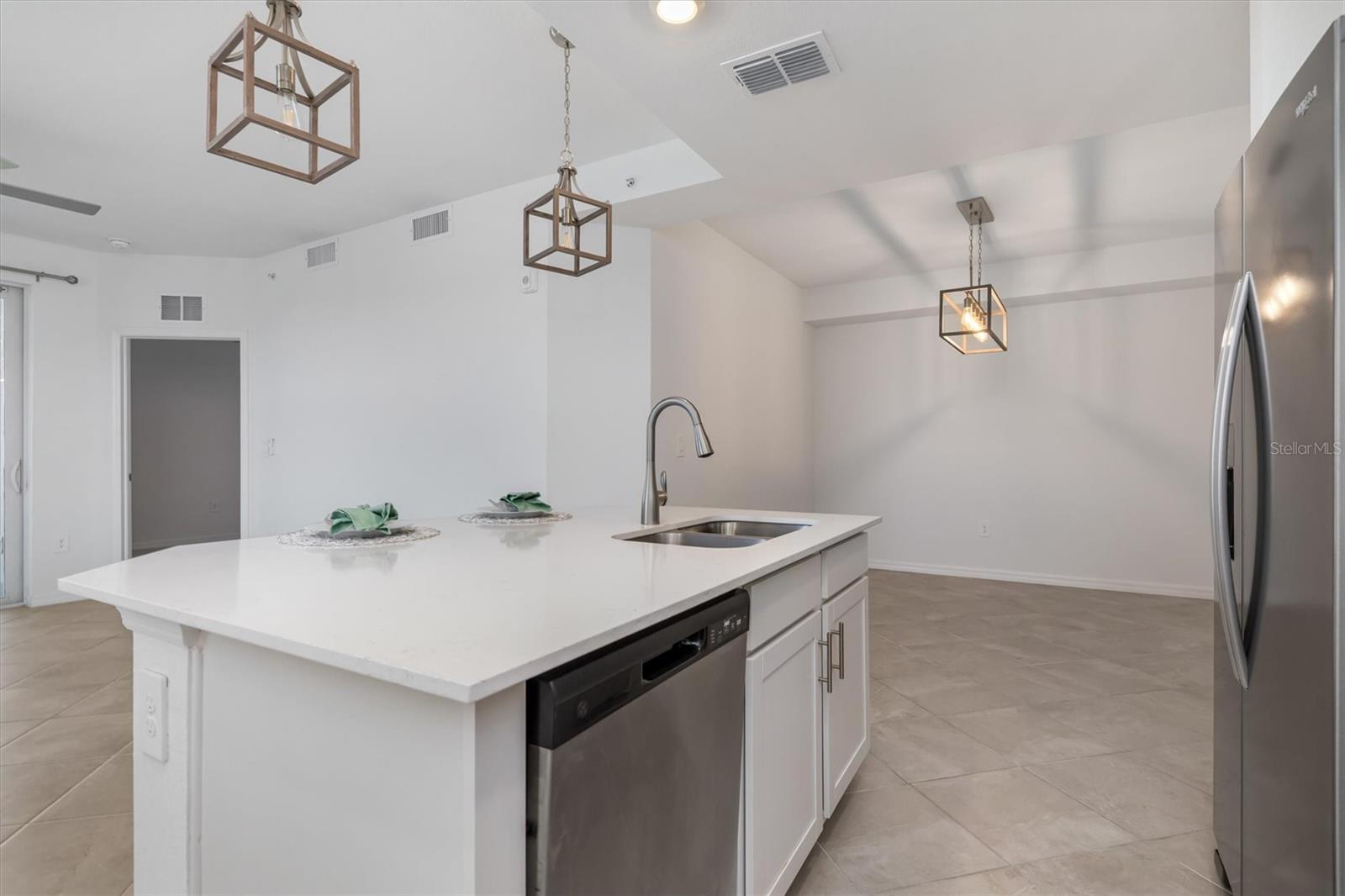 17565 OPAL SAND DR #201, VENICE, FL, 34293
