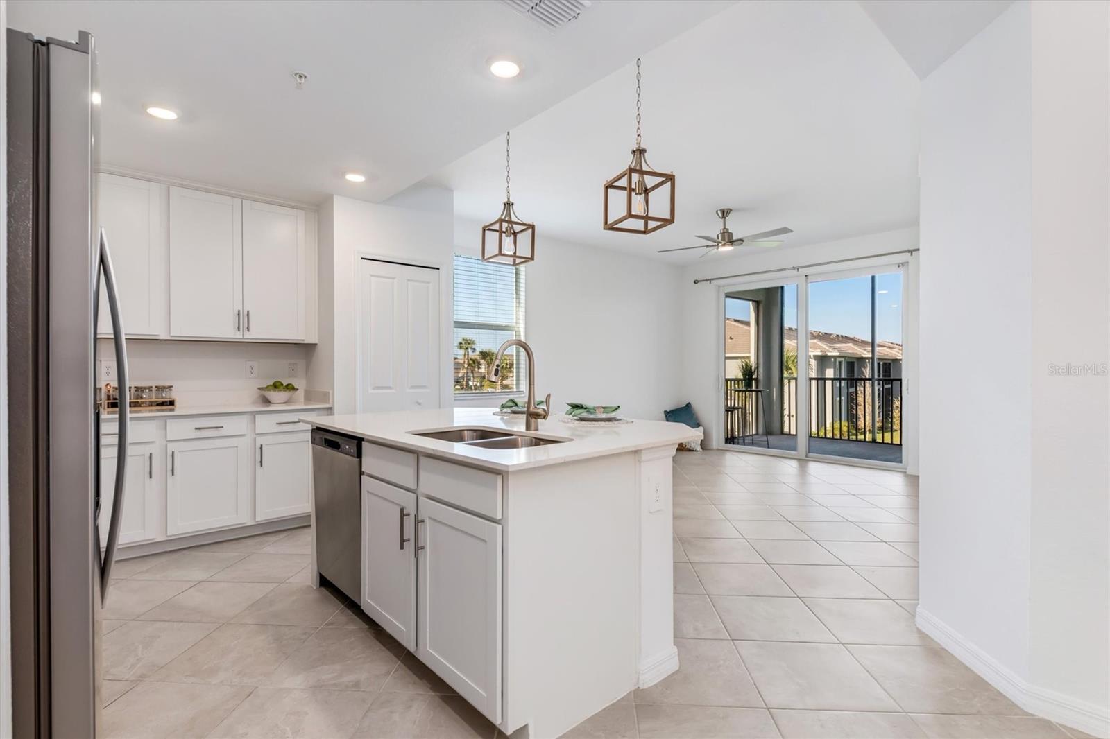 17565 OPAL SAND DR #201, VENICE, FL, 34293