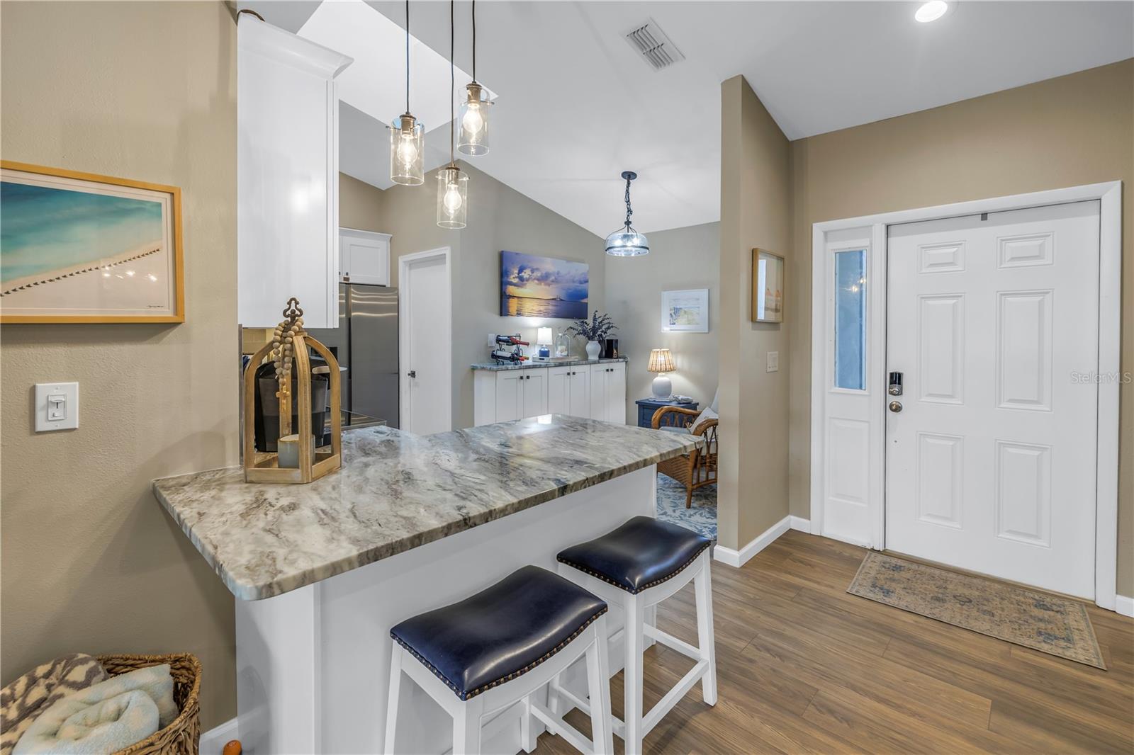 912 MYAKKA CT NE, ST PETERSBURG, FL, 33702