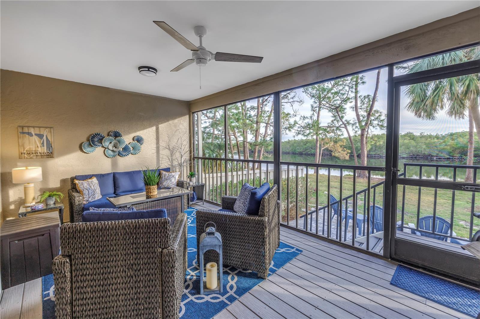 912 MYAKKA CT NE, ST PETERSBURG, FL, 33702