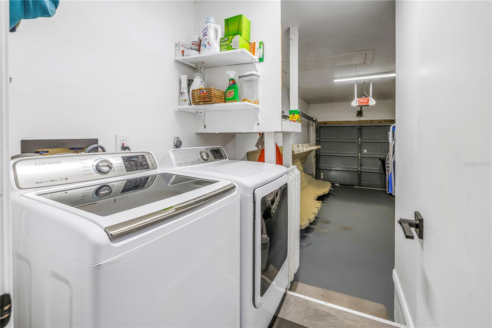 912 MYAKKA CT NE, ST PETERSBURG, FL, 33702