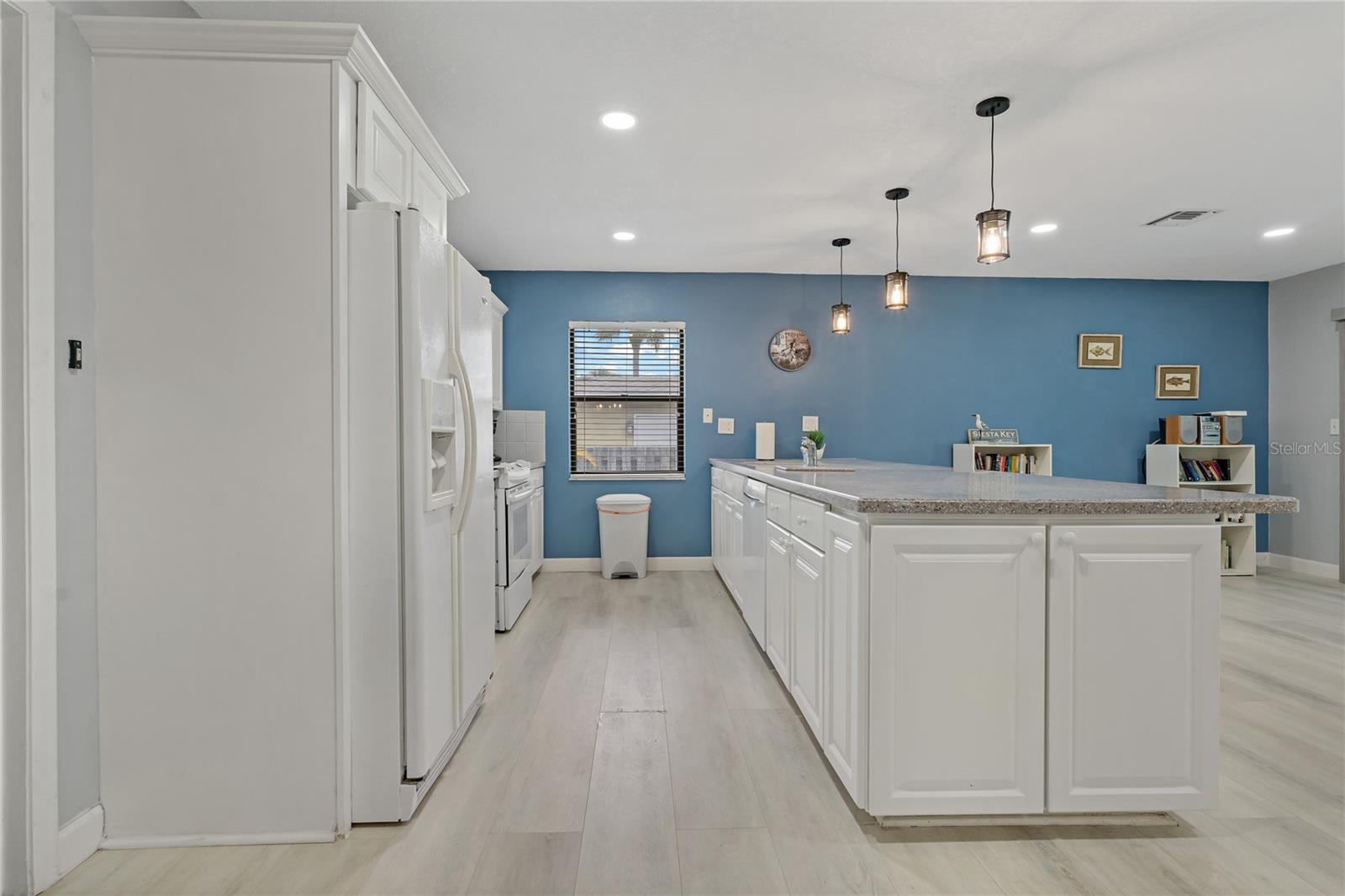 710 TREASURE BOAT WAY, SARASOTA, FL, 34242