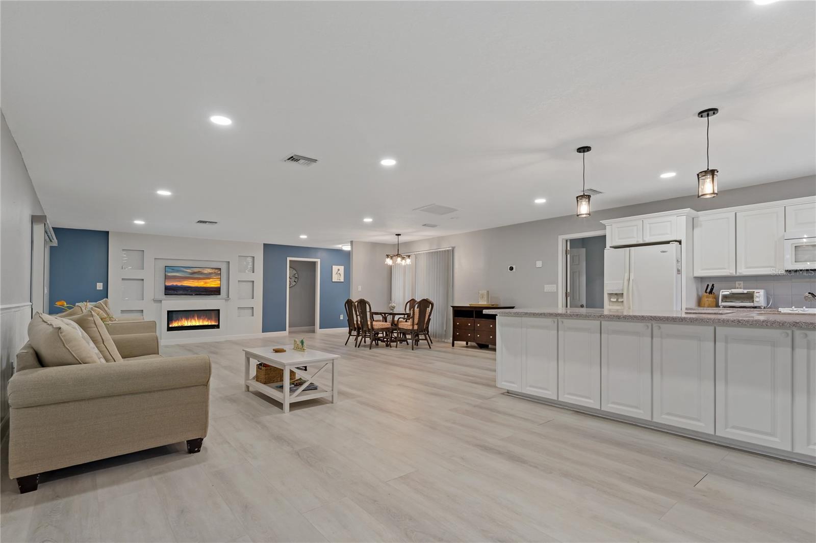 710 TREASURE BOAT WAY, SARASOTA, FL, 34242