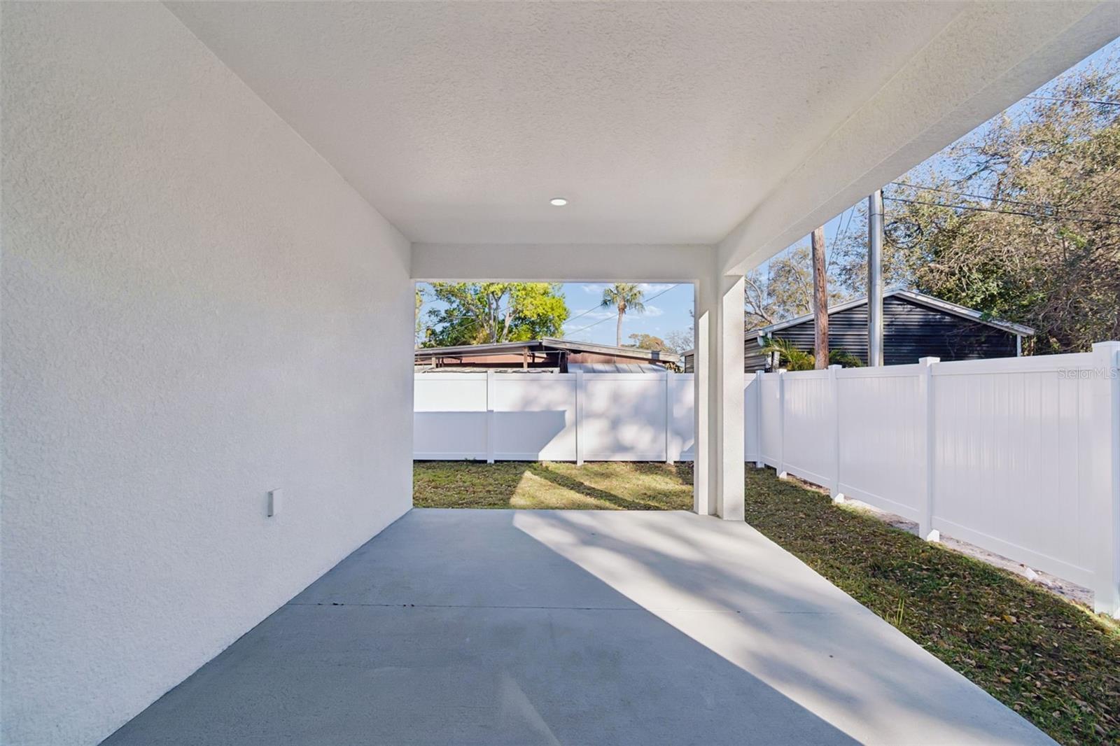 5111 68TH ST N, ST PETERSBURG, FL, 33709