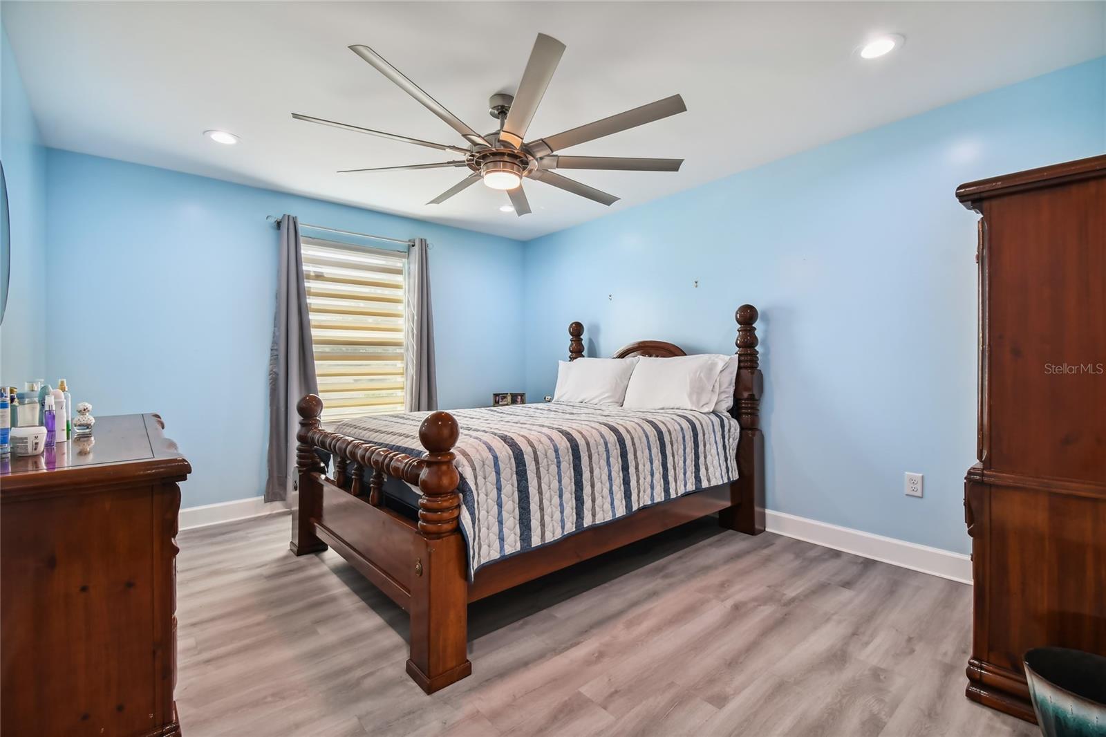 711 EAGLE LN, APOLLO BEACH, FL, 33572