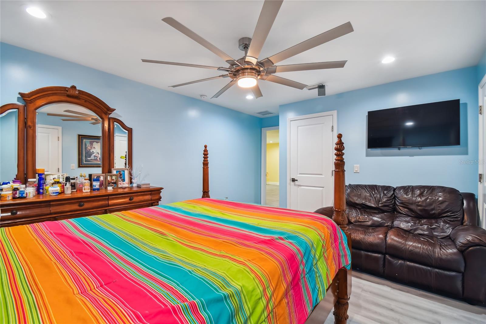 711 EAGLE LN, APOLLO BEACH, FL, 33572