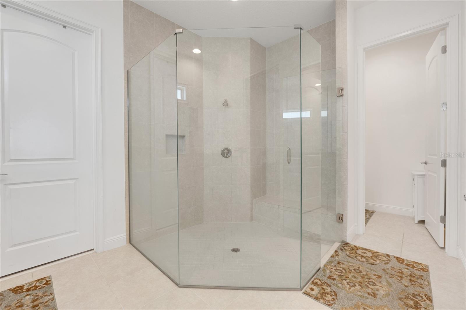 8148 CLEOBURY DR, ORLANDO, FL, 32832