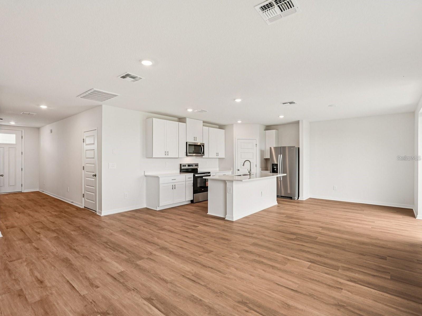 1786 BREKEY WAY, ZEPHYRHILLS, FL, 33541