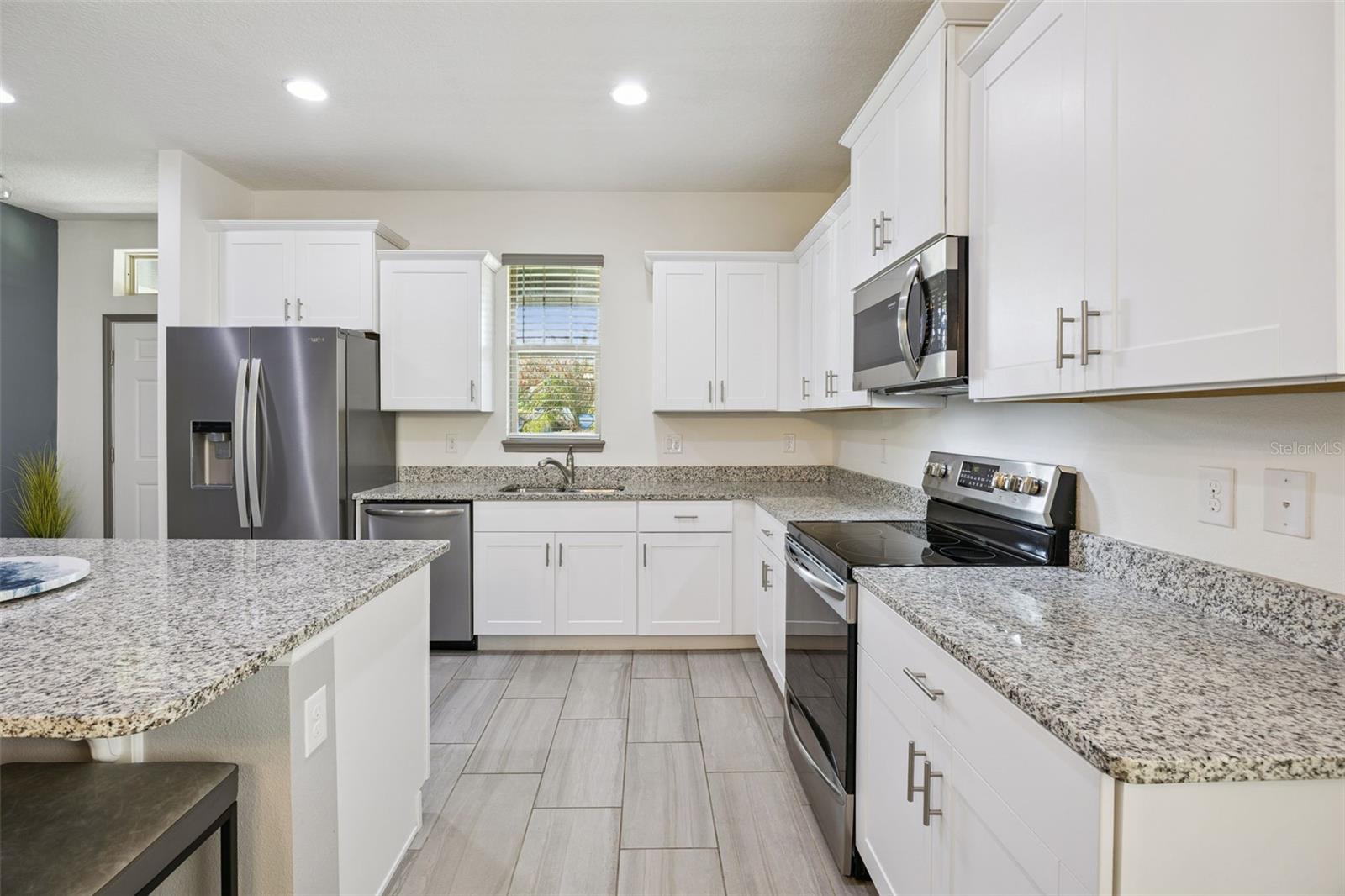 9354 MCLAREN ALY, WINTER GARDEN, FL, 34787