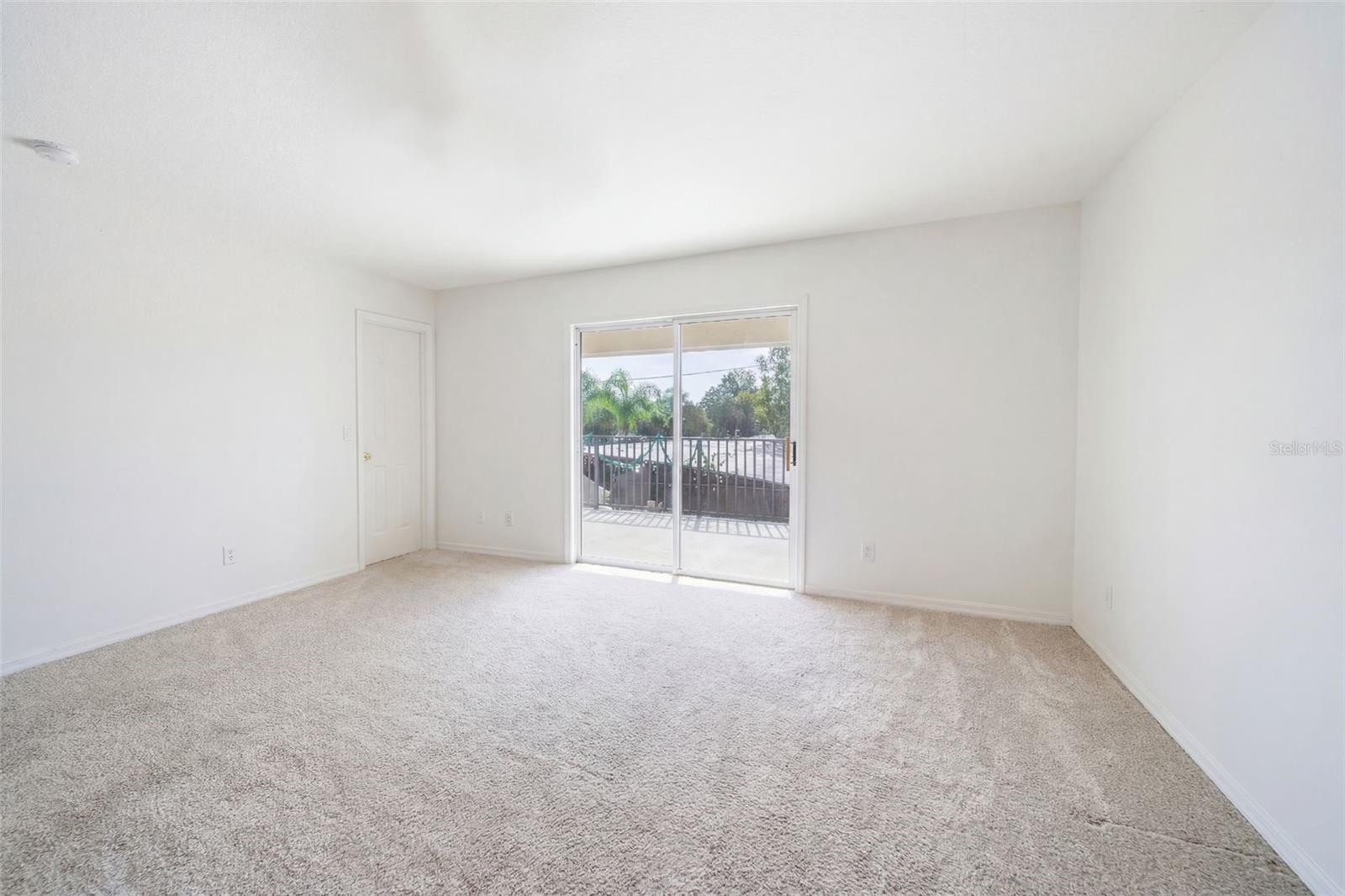 411 ROBIN RD, DAVENPORT, FL, 33896