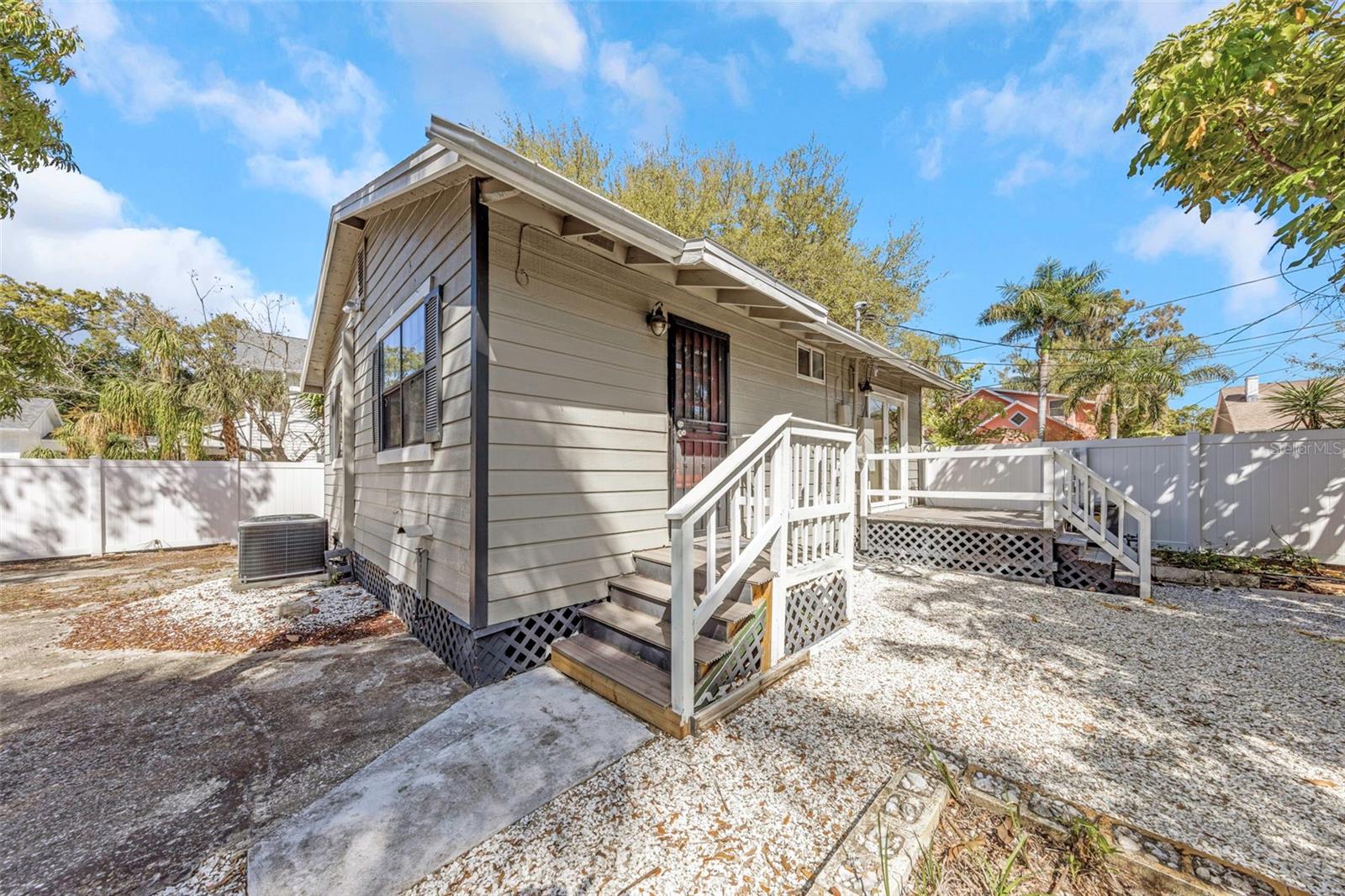 1022 8TH ST N, ST PETERSBURG, FL, 33701