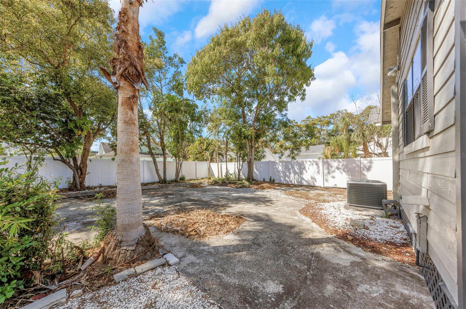 1022 8TH ST N, ST PETERSBURG, FL, 33701