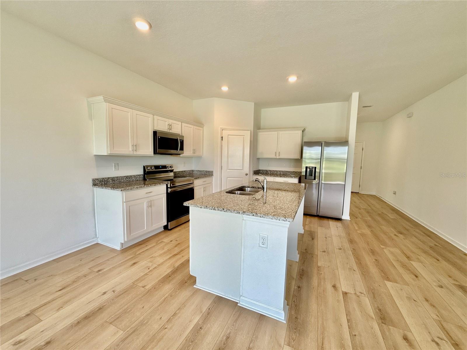 35657 BUTTONWEED TRL, ZEPHYRHILLS, FL, 33541