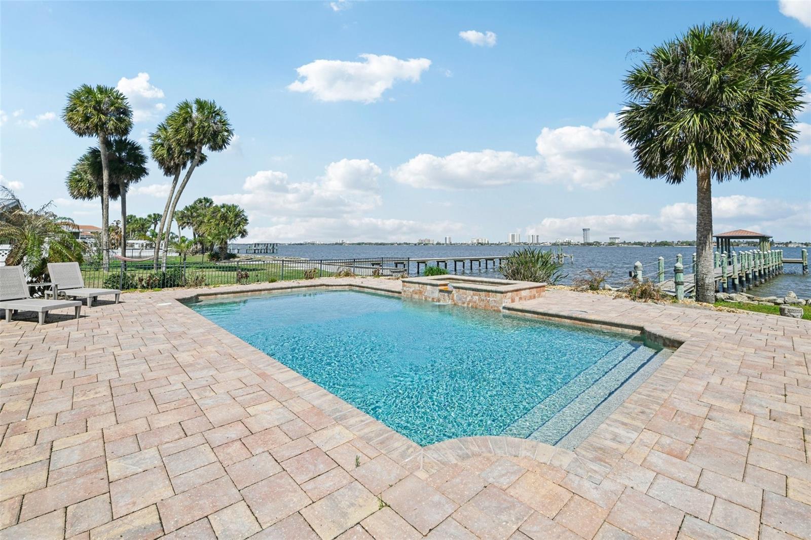 2227 S PALMETTO AVE, SOUTH DAYTONA, FL, 32119