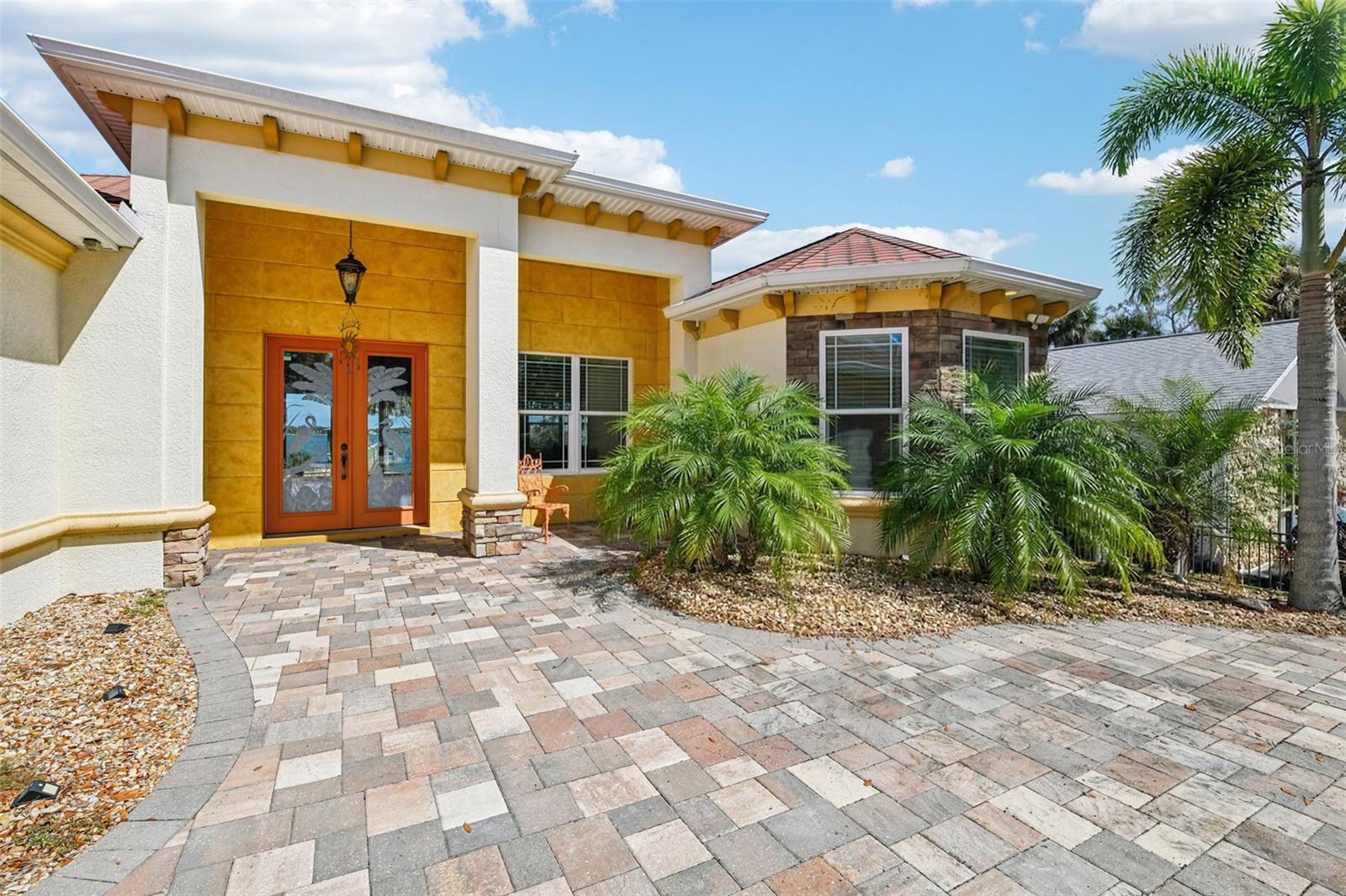 2227 S PALMETTO AVE, SOUTH DAYTONA, FL, 32119
