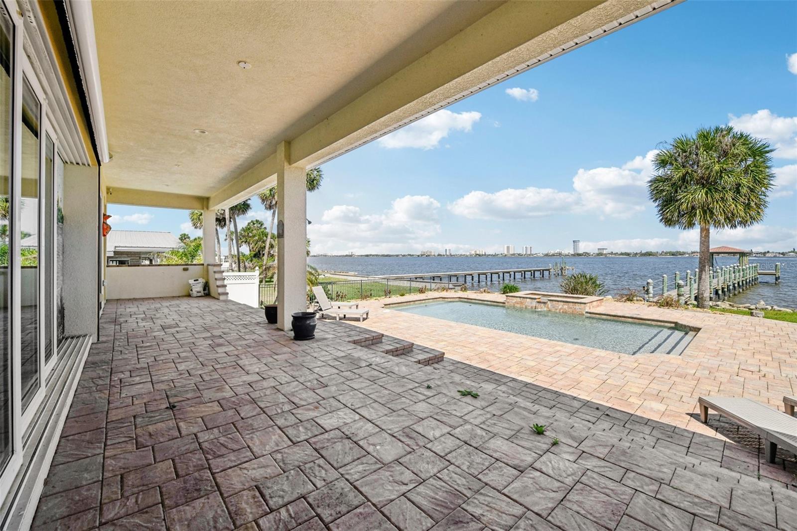 2227 S PALMETTO AVE, SOUTH DAYTONA, FL, 32119