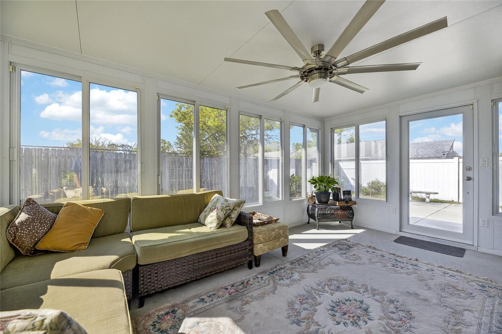6704 ROSEMARY DR, TAMPA, FL, 33625