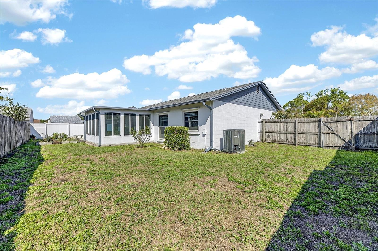 6704 ROSEMARY DR, TAMPA, FL, 33625
