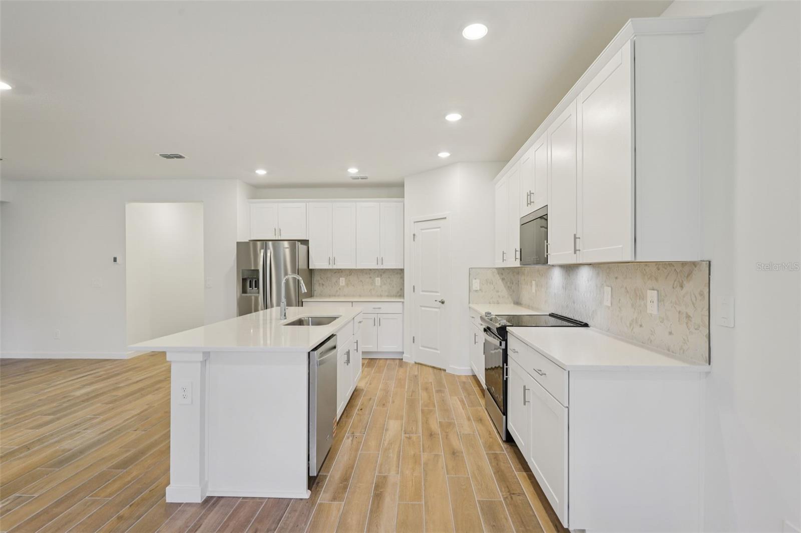 65 ARARAT DR, PALM COAST, FL, 32137