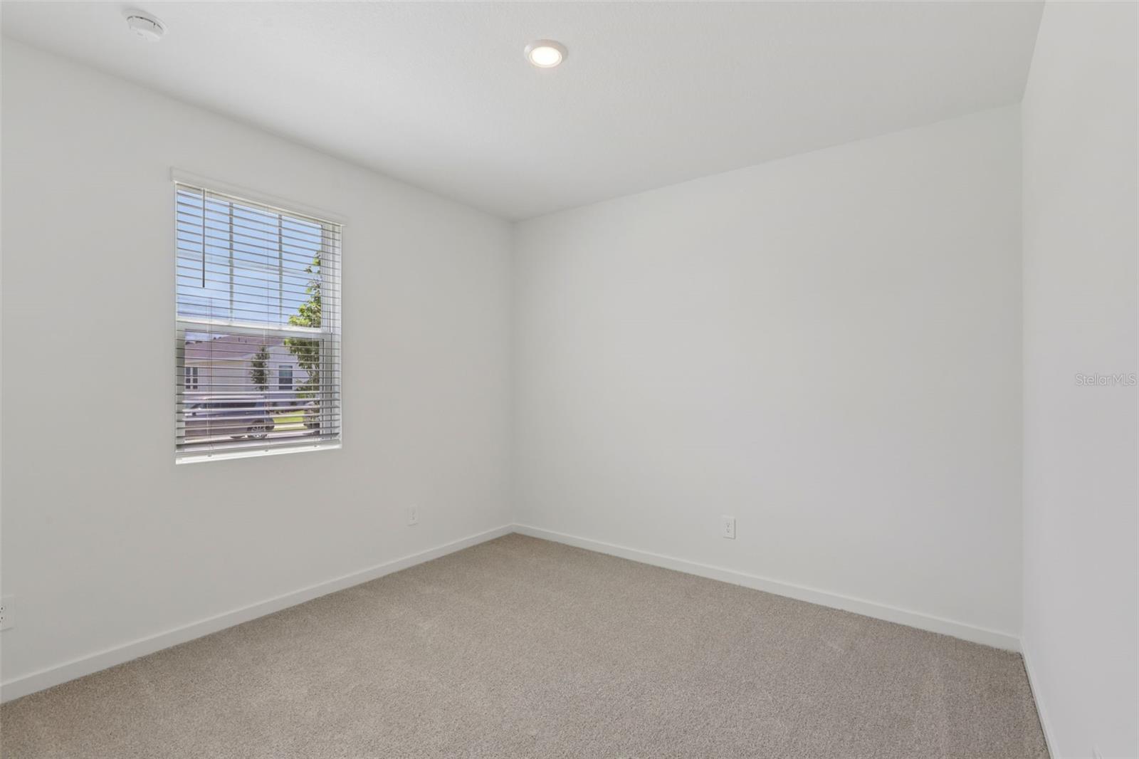 65 ARARAT DR, PALM COAST, FL, 32137