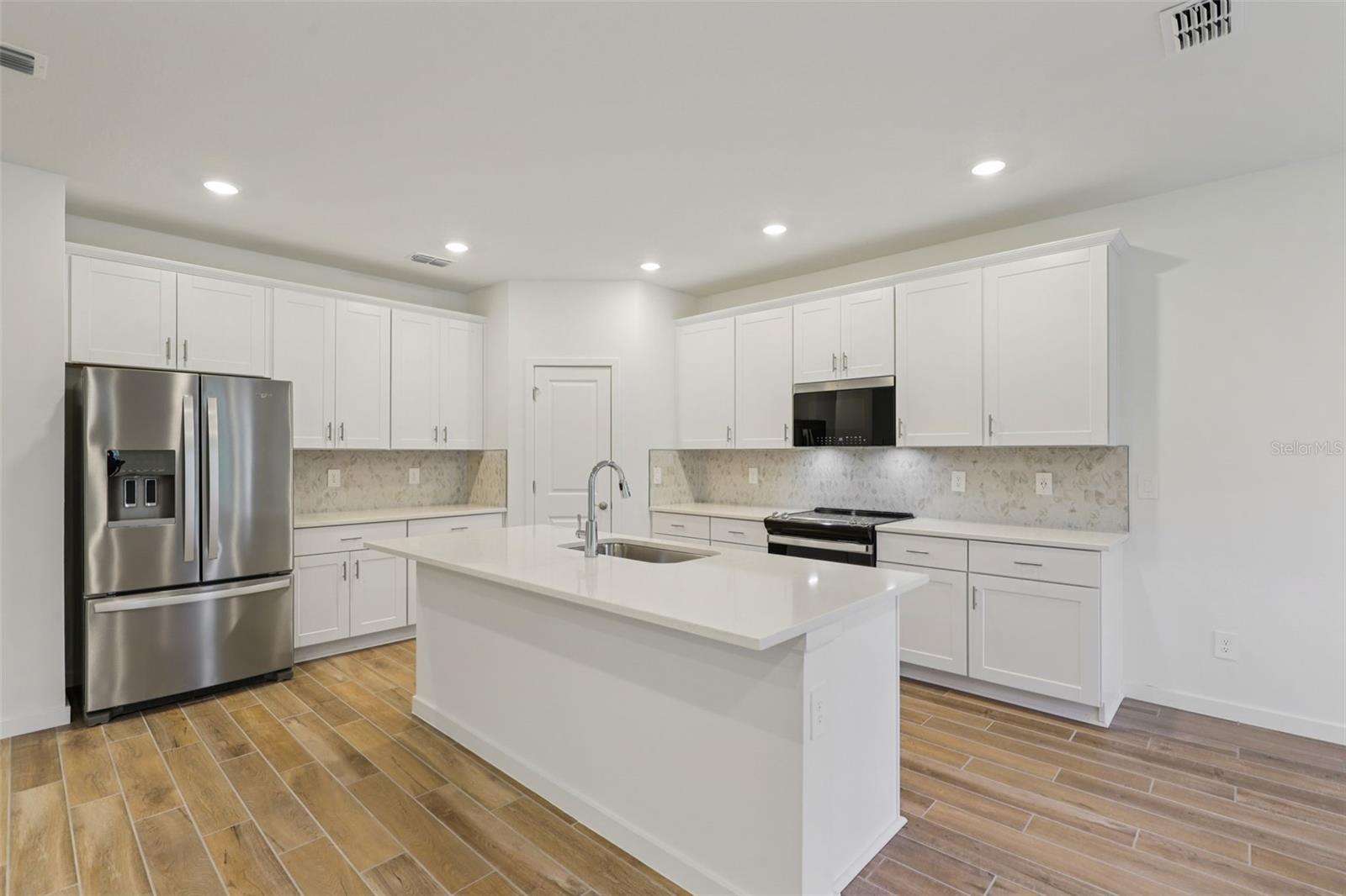 65 ARARAT DR, PALM COAST, FL, 32137