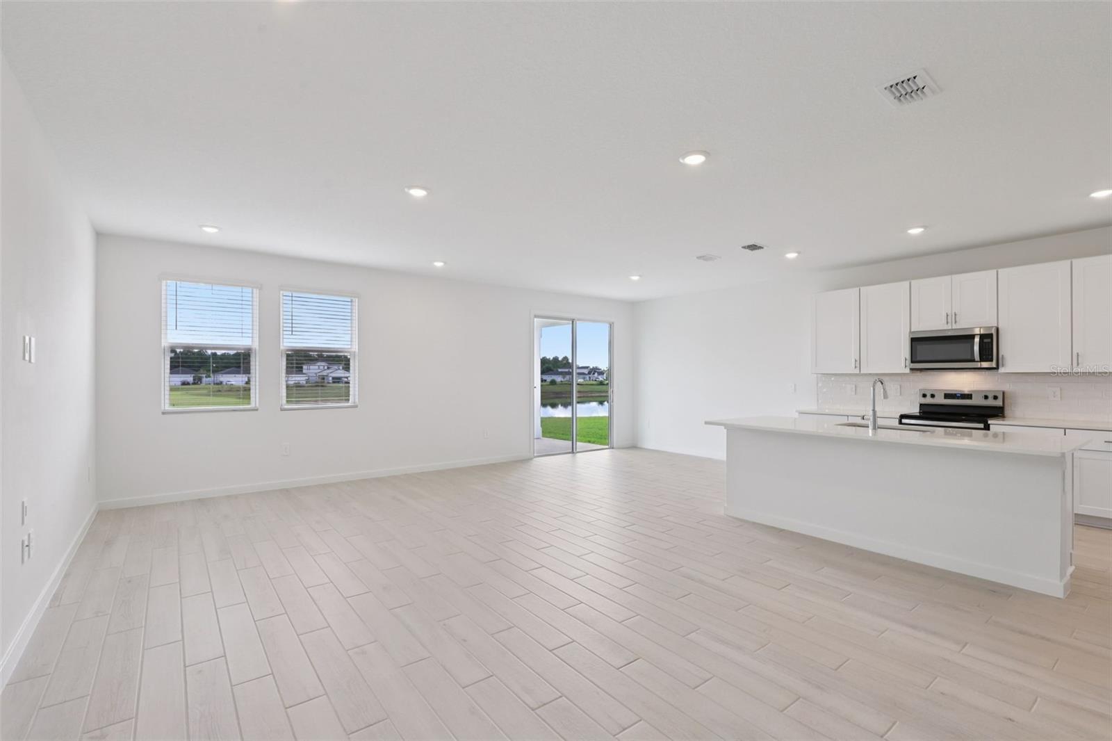 73 ARARAT DR, PALM COAST, FL, 32137