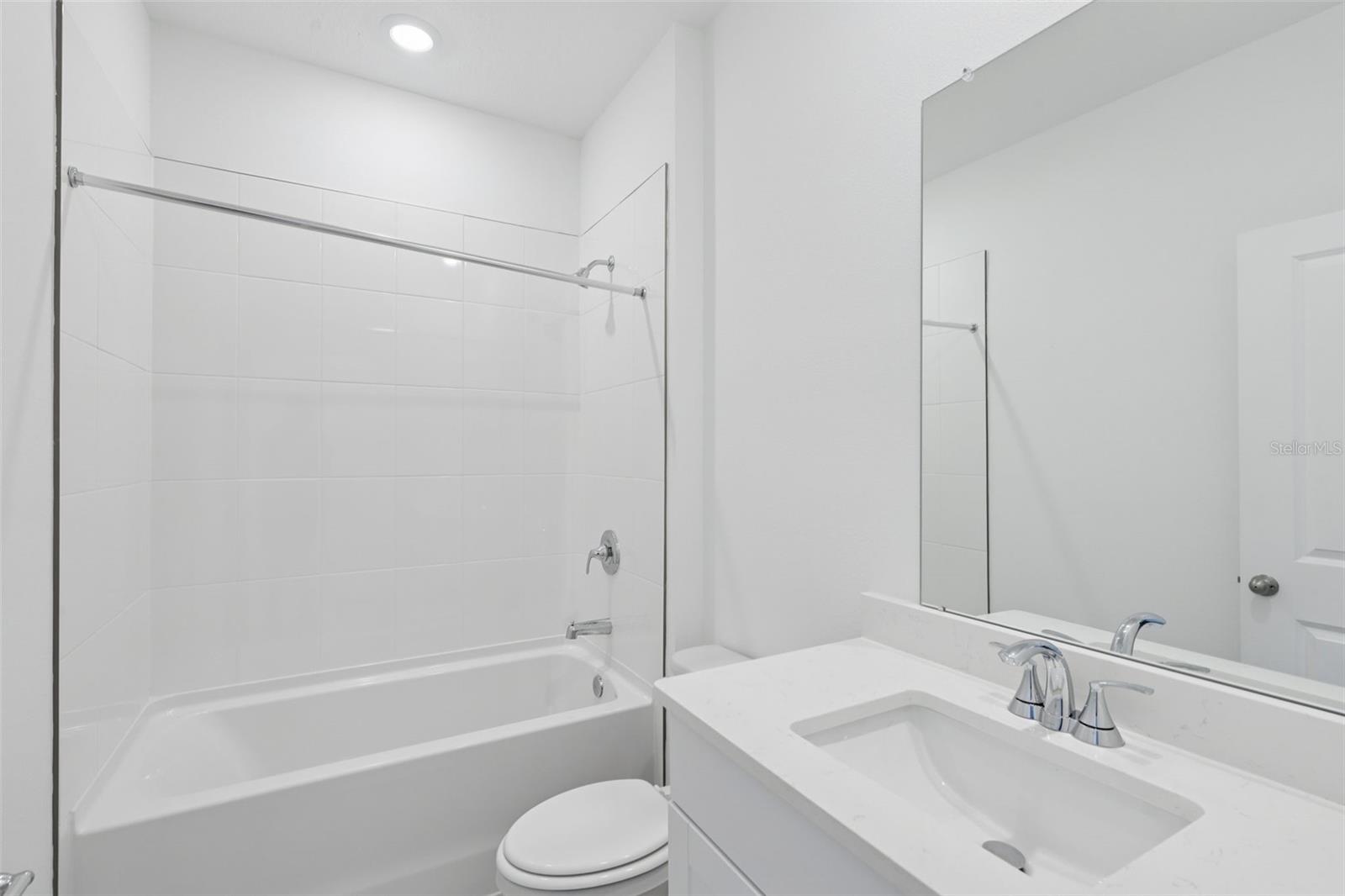 73 ARARAT DR, PALM COAST, FL, 32137