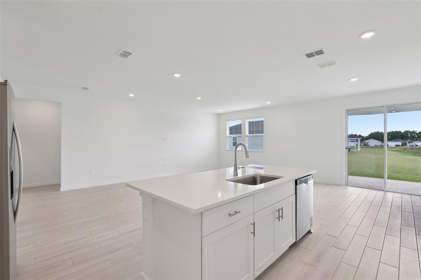 73 ARARAT DR, PALM COAST, FL, 32137