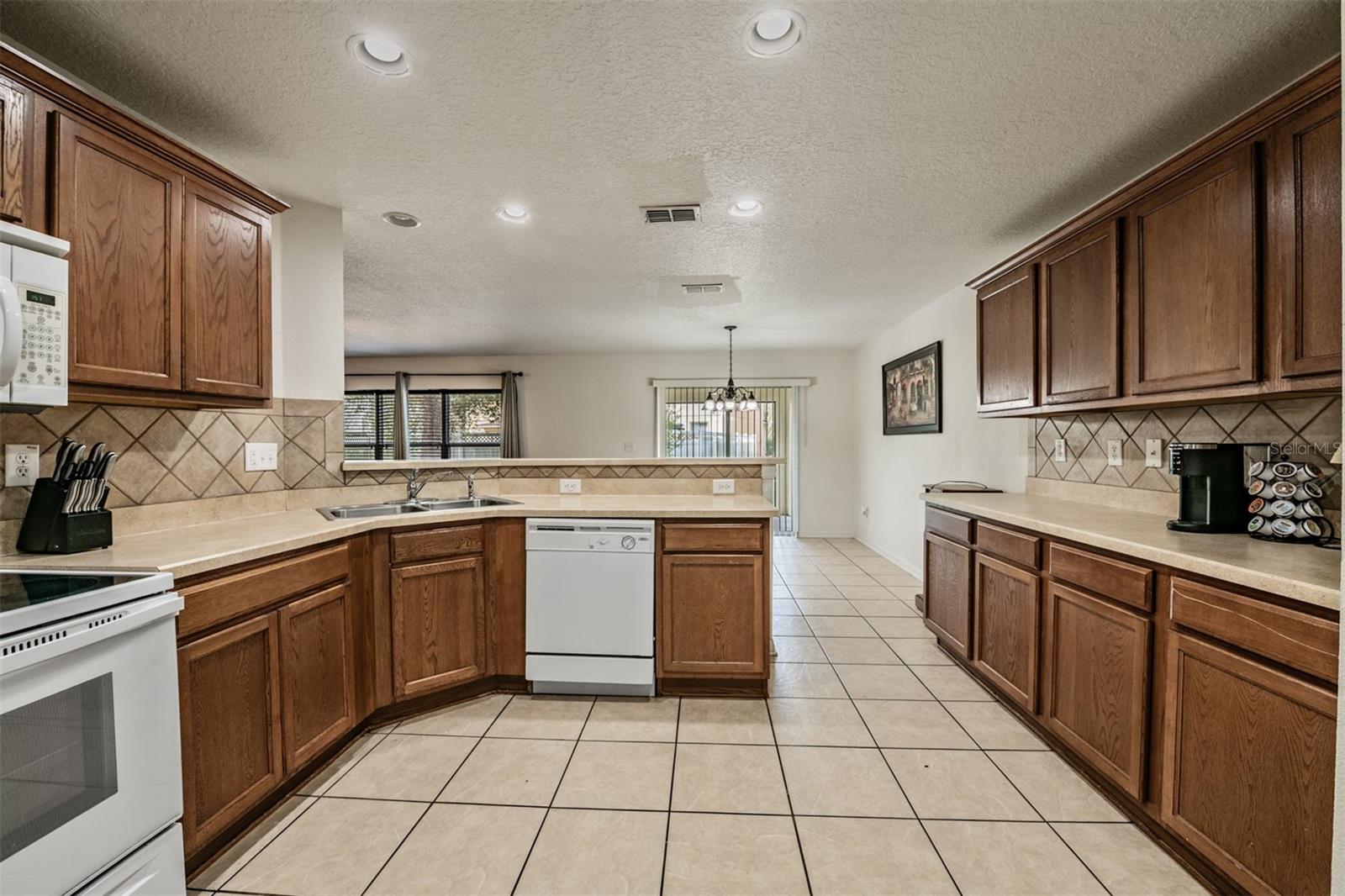 7013 PENTA PL, WESLEY CHAPEL, FL, 33545