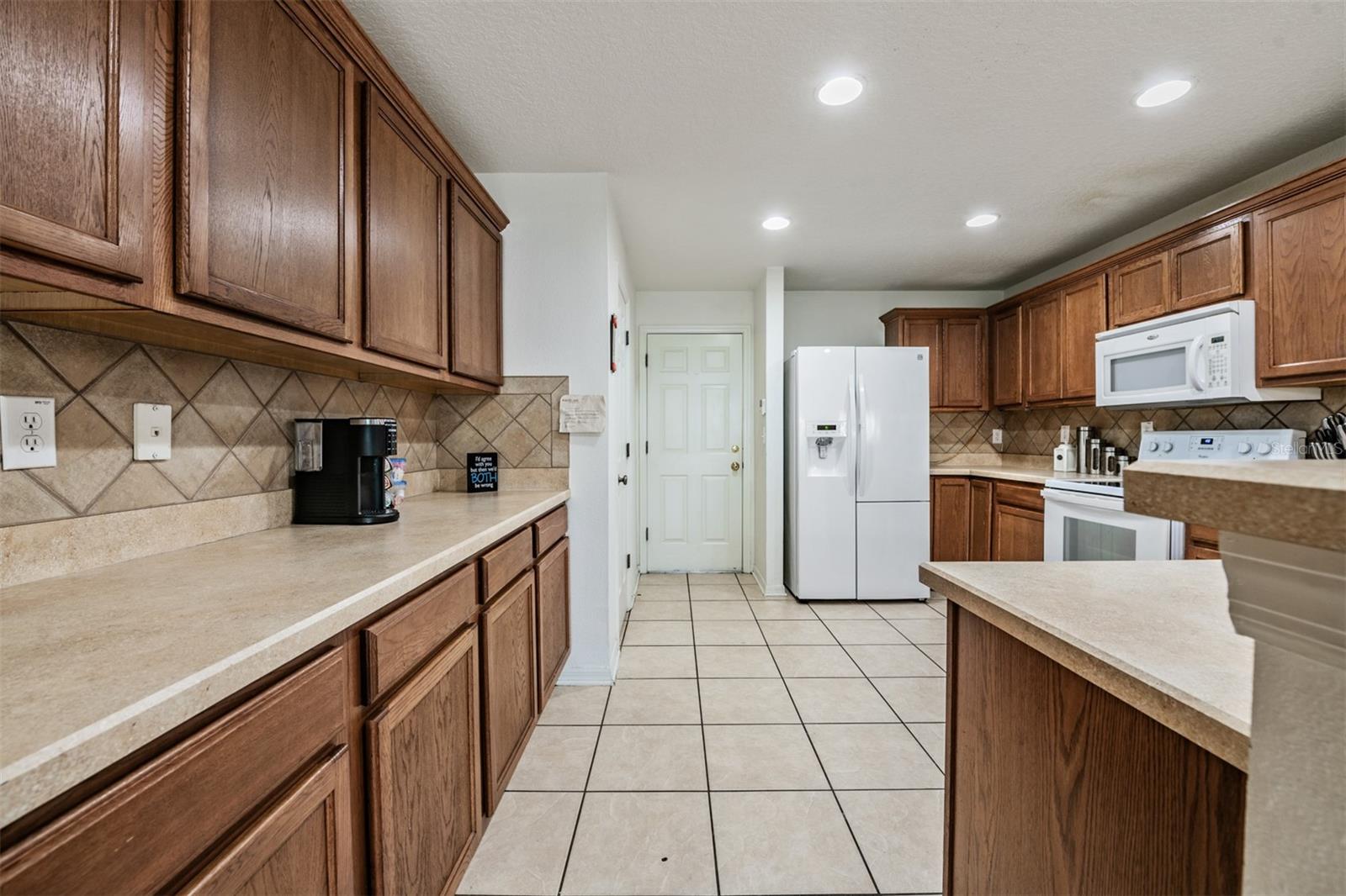 7013 PENTA PL, WESLEY CHAPEL, FL, 33545