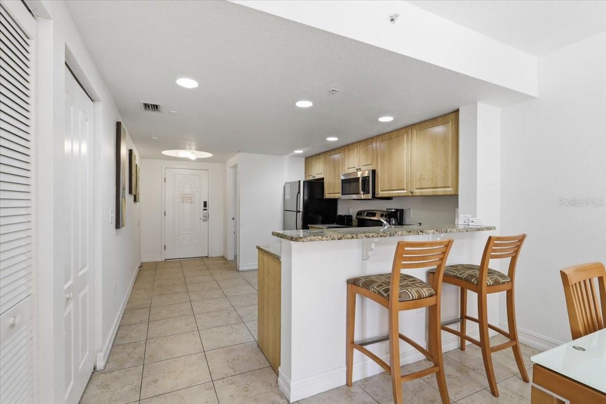 CRYSTAL PALMS BCH RESORT AT TREASURE ISLAND CONDO, TREASURE ISLAND, FL, 33706