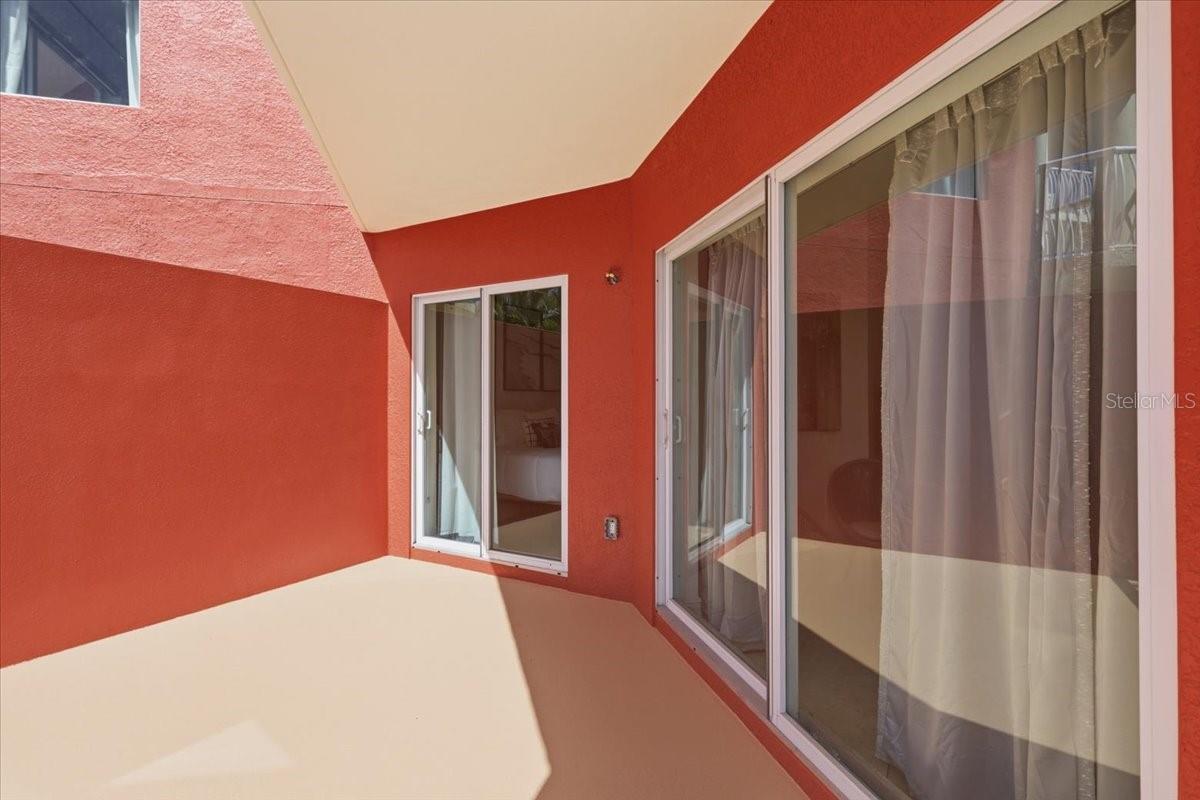 CRYSTAL PALMS BCH RESORT AT TREASURE ISLAND CONDO, TREASURE ISLAND, FL, 33706