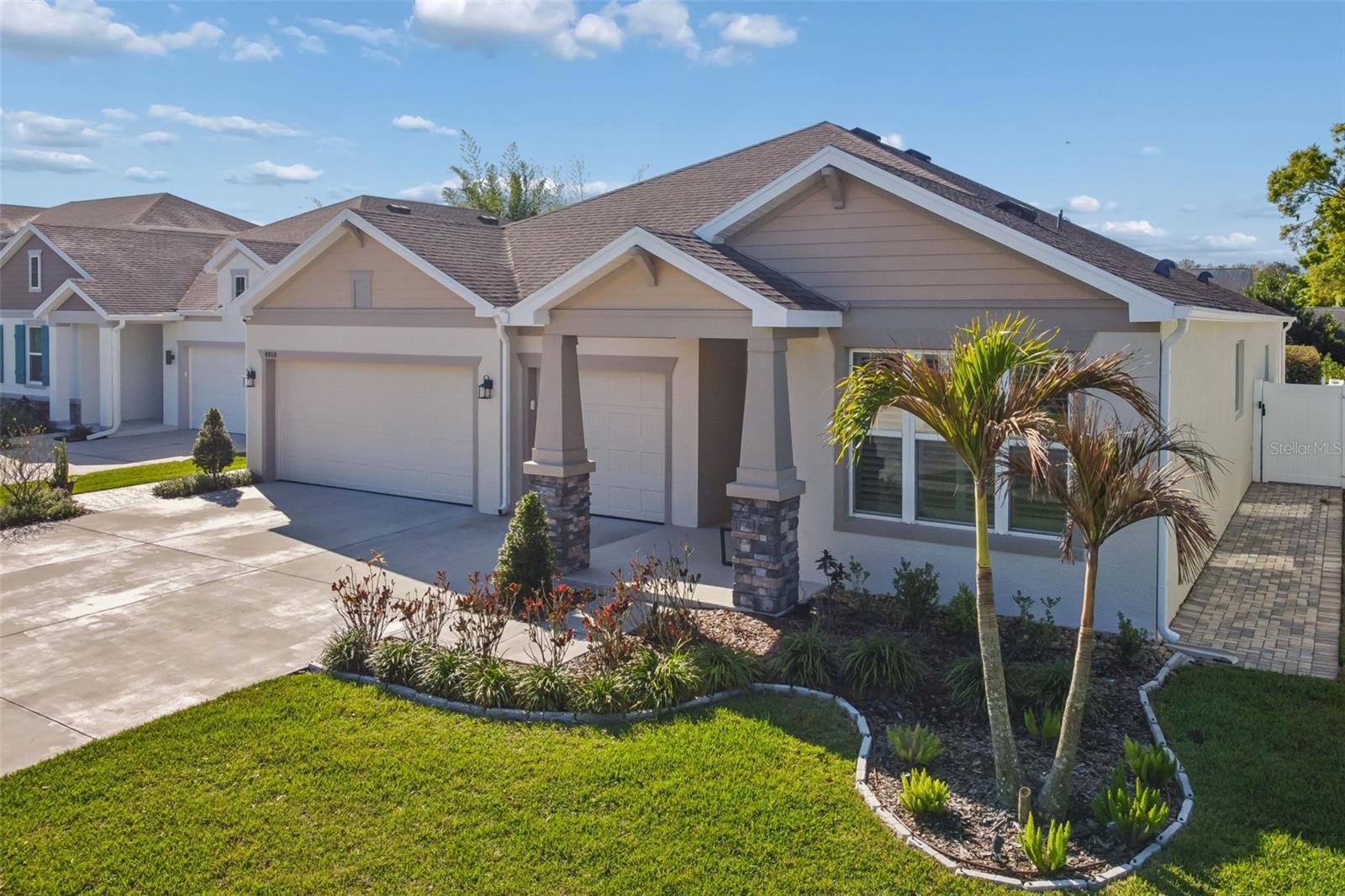4910 LAKESHORE OAKS CT, TAMPA, FL, 33624