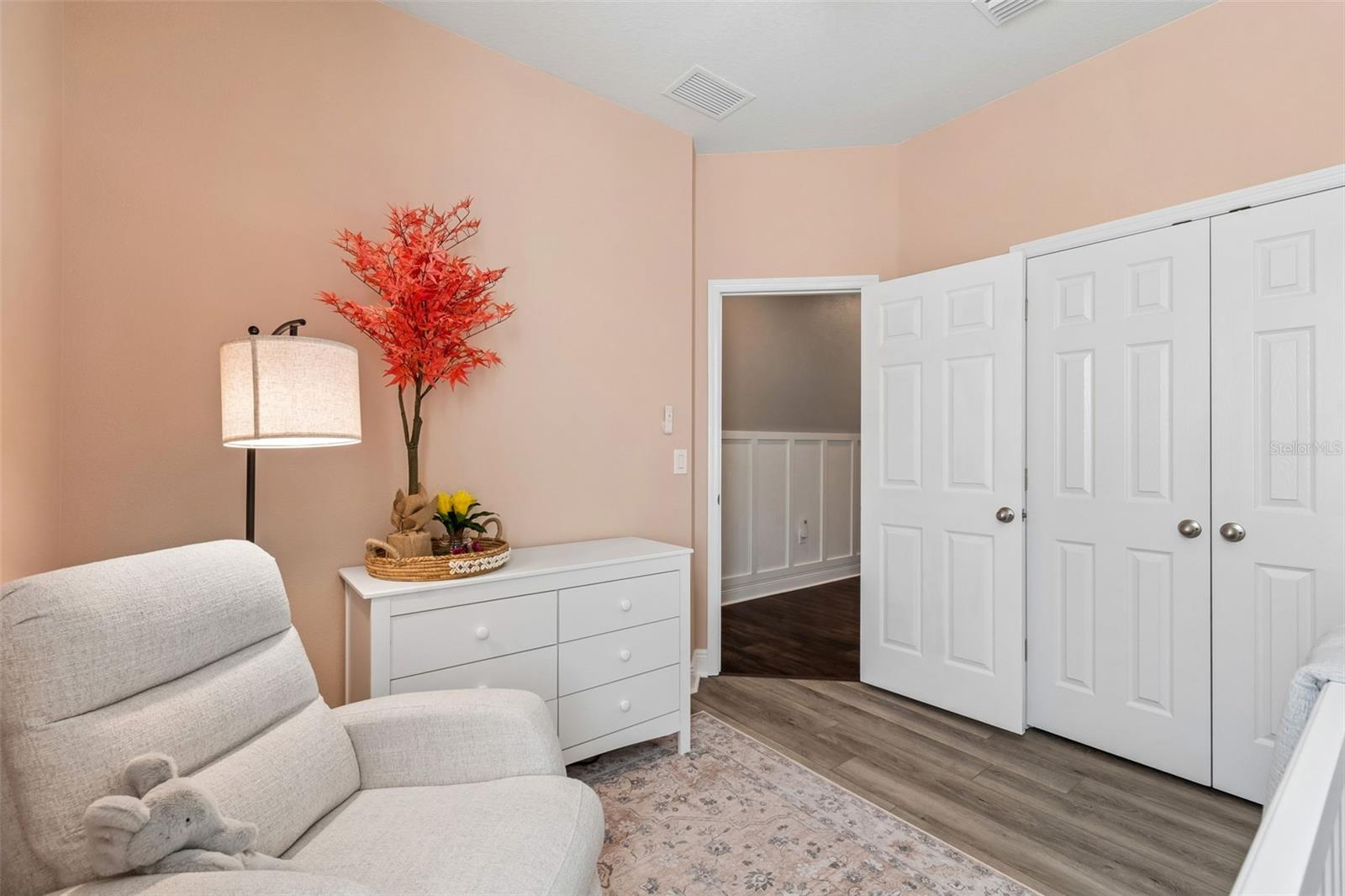 4910 LAKESHORE OAKS CT, TAMPA, FL, 33624