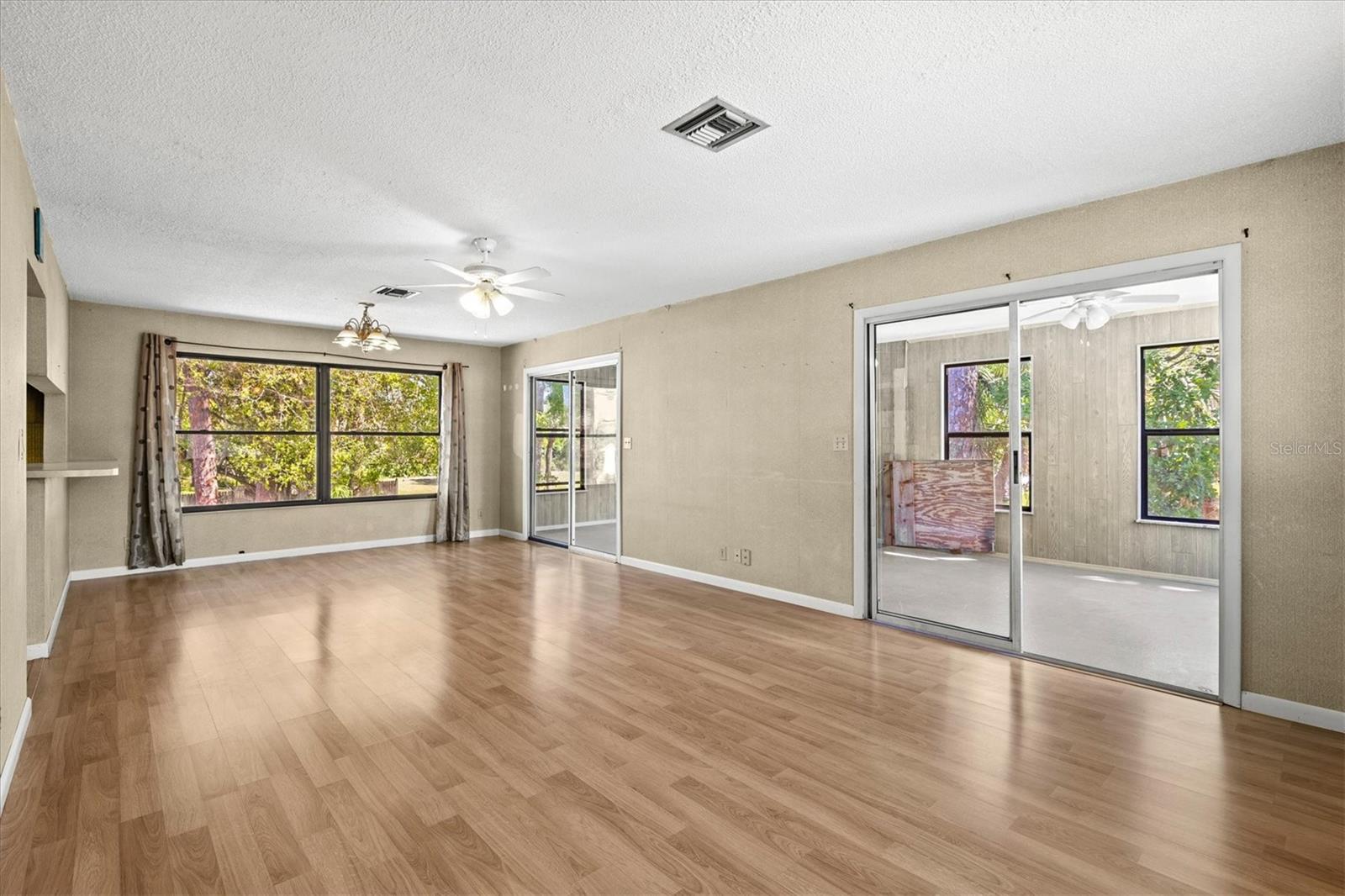 1312 TWIN LAKES AVE, NOKOMIS, FL, 34275