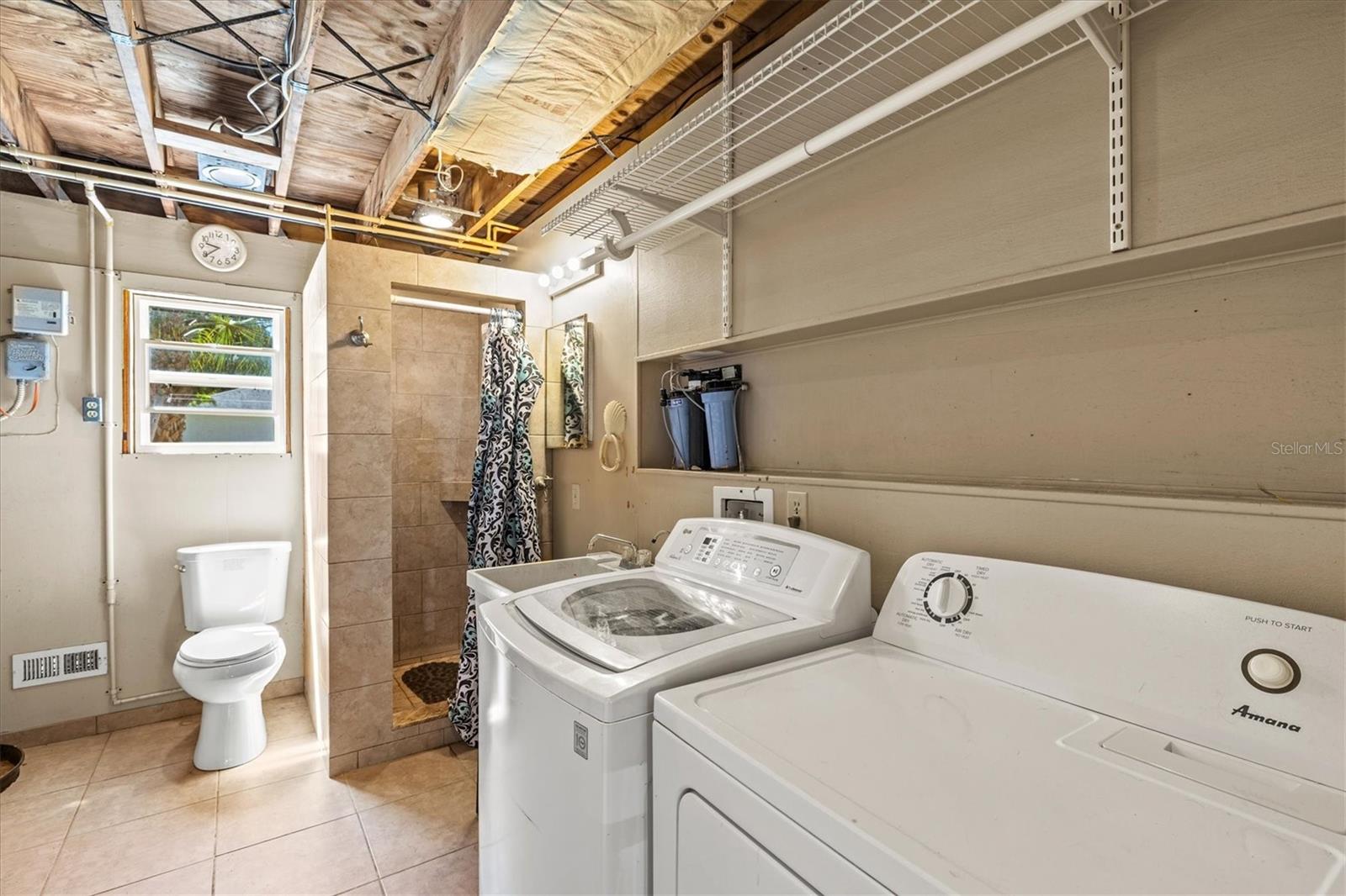 1312 TWIN LAKES AVE, NOKOMIS, FL, 34275