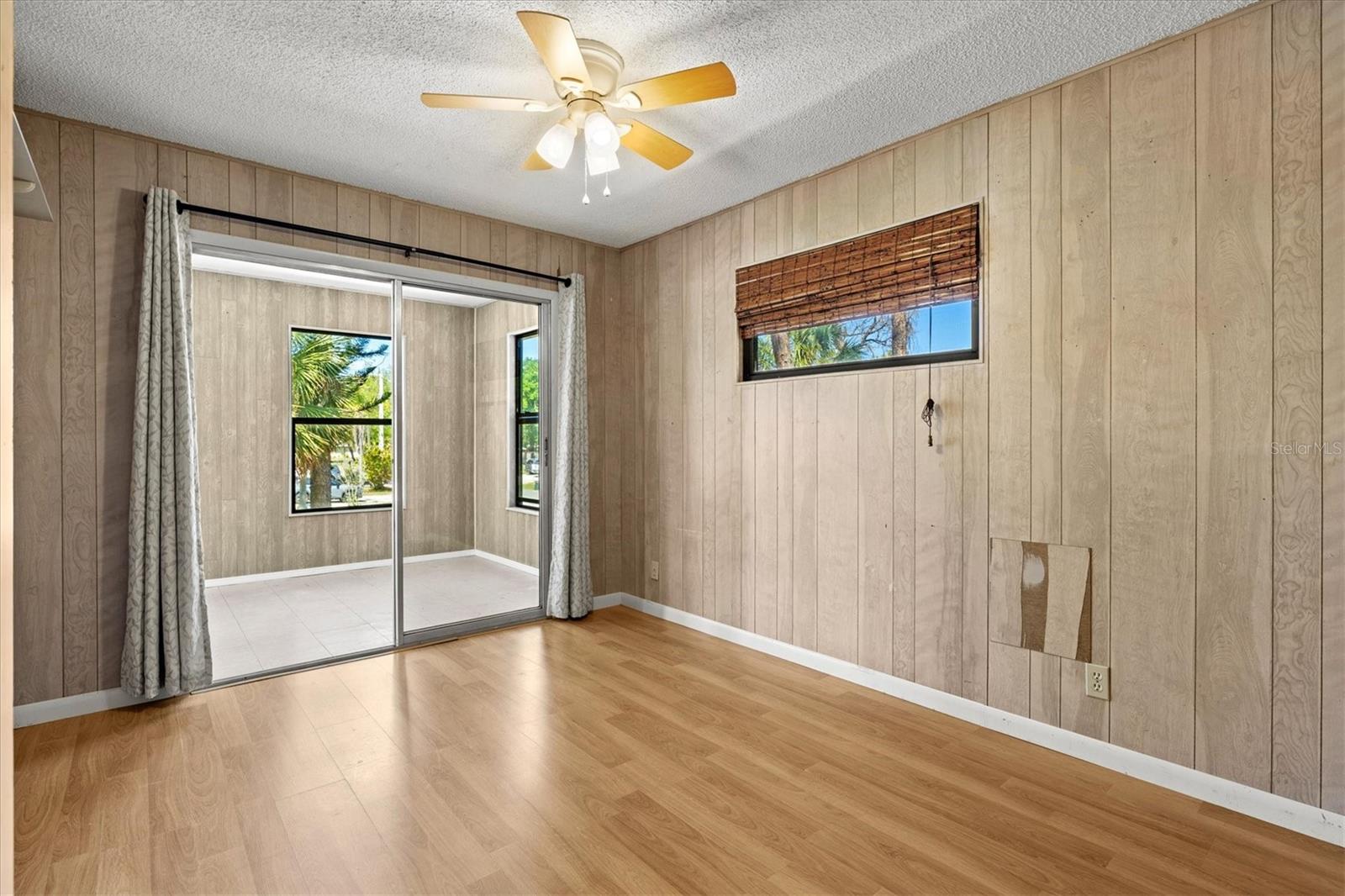 1312 TWIN LAKES AVE, NOKOMIS, FL, 34275