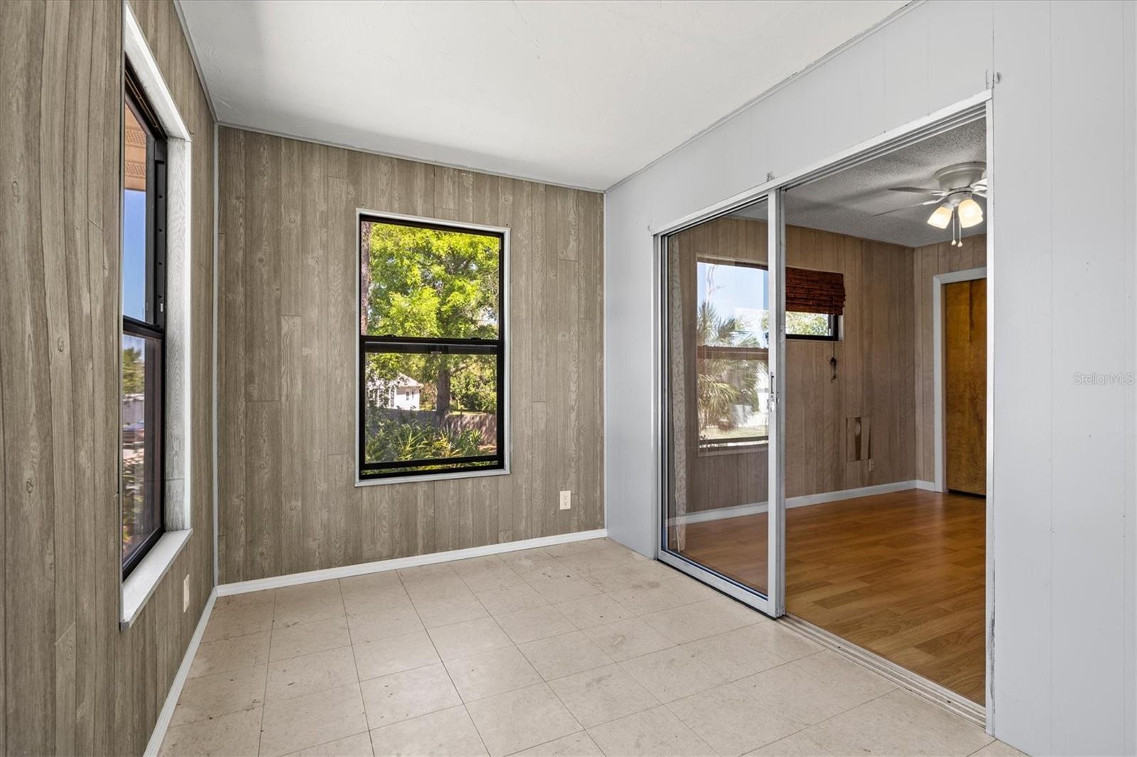 1312 TWIN LAKES AVE, NOKOMIS, FL, 34275