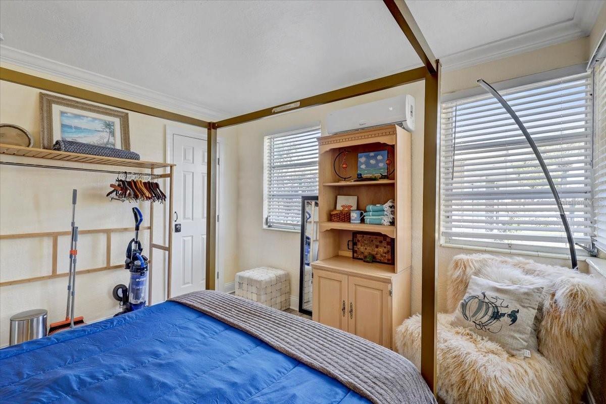 756 MANDALAY AVE, CLEARWATER BEACH, FL, 33767