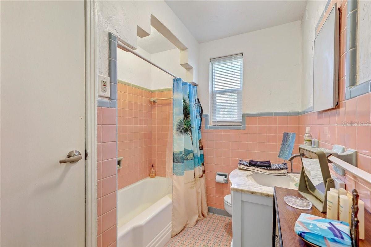 756 MANDALAY AVE, CLEARWATER BEACH, FL, 33767