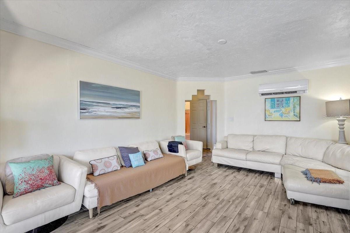 756 MANDALAY AVE, CLEARWATER BEACH, FL, 33767