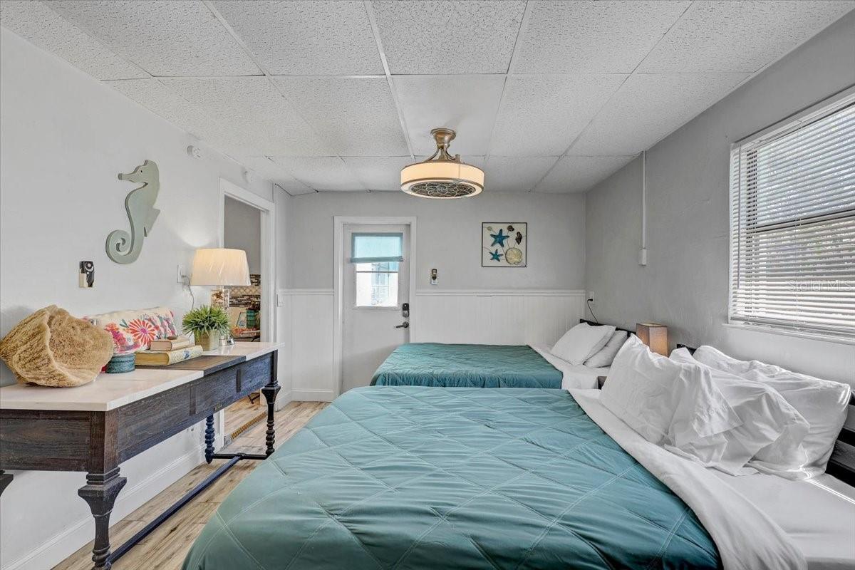 756 MANDALAY AVE, CLEARWATER BEACH, FL, 33767