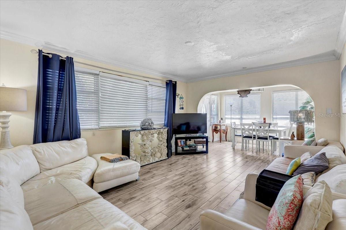 756 MANDALAY AVE, CLEARWATER BEACH, FL, 33767