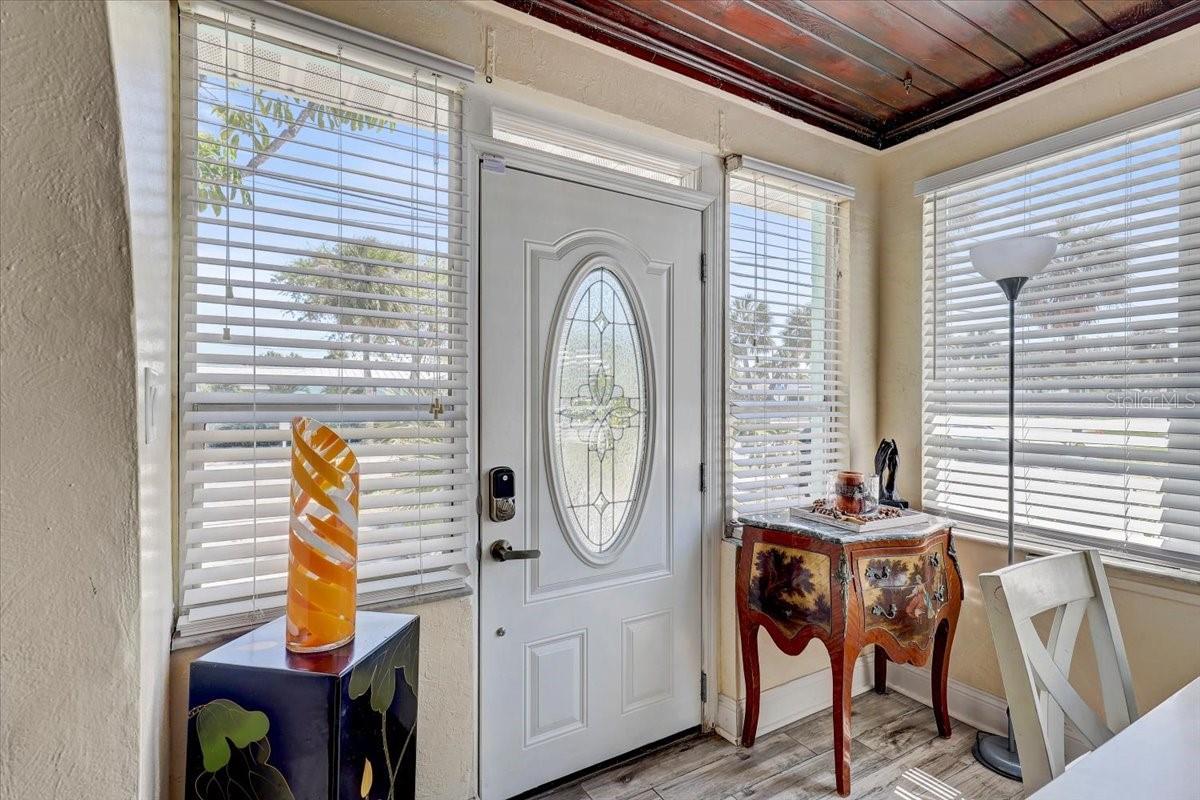 756 MANDALAY AVE, CLEARWATER BEACH, FL, 33767