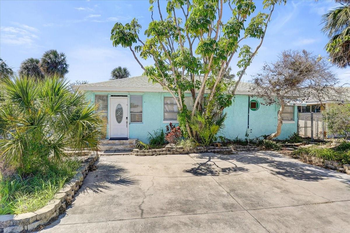 756 MANDALAY AVE, CLEARWATER BEACH, FL, 33767