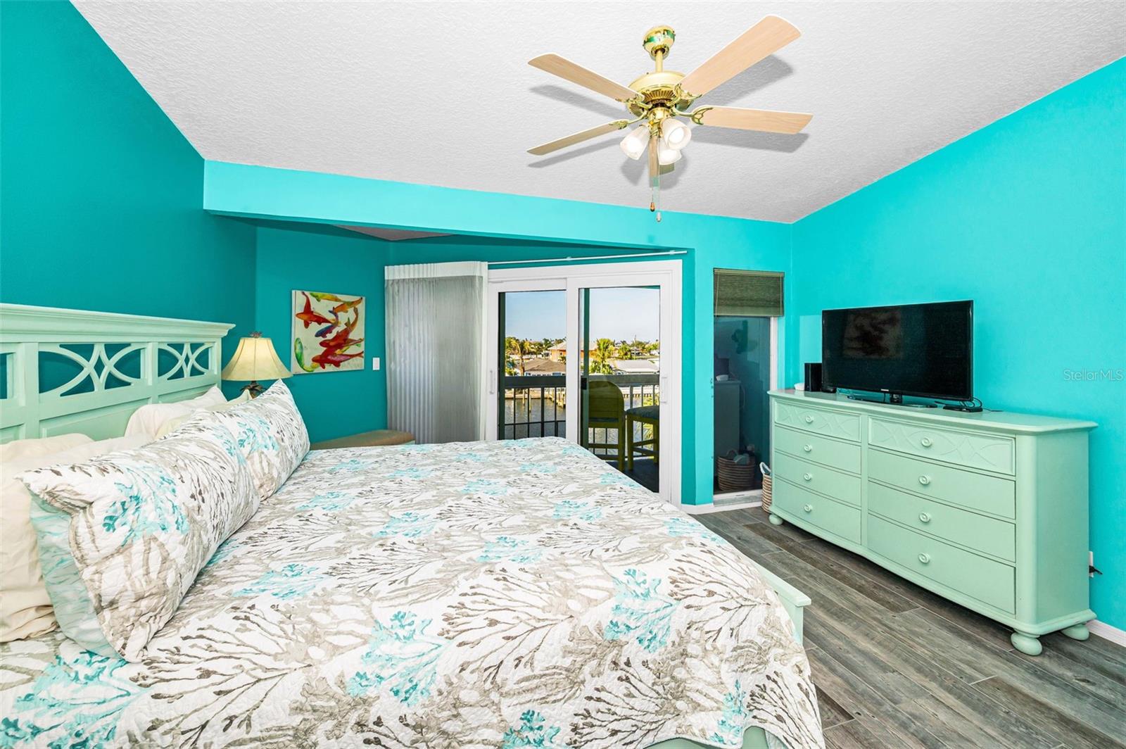140 MARCDALE BLVD, INDIAN ROCKS BEACH, FL, 33785
