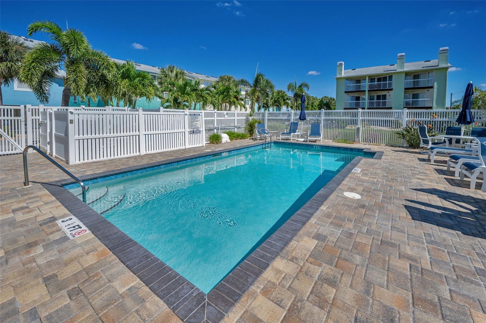 140 MARCDALE BLVD, INDIAN ROCKS BEACH, FL, 33785