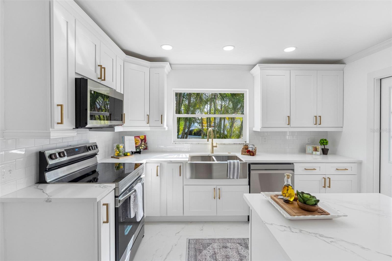 785 115TH AVE, TREASURE ISLAND, FL, 33706