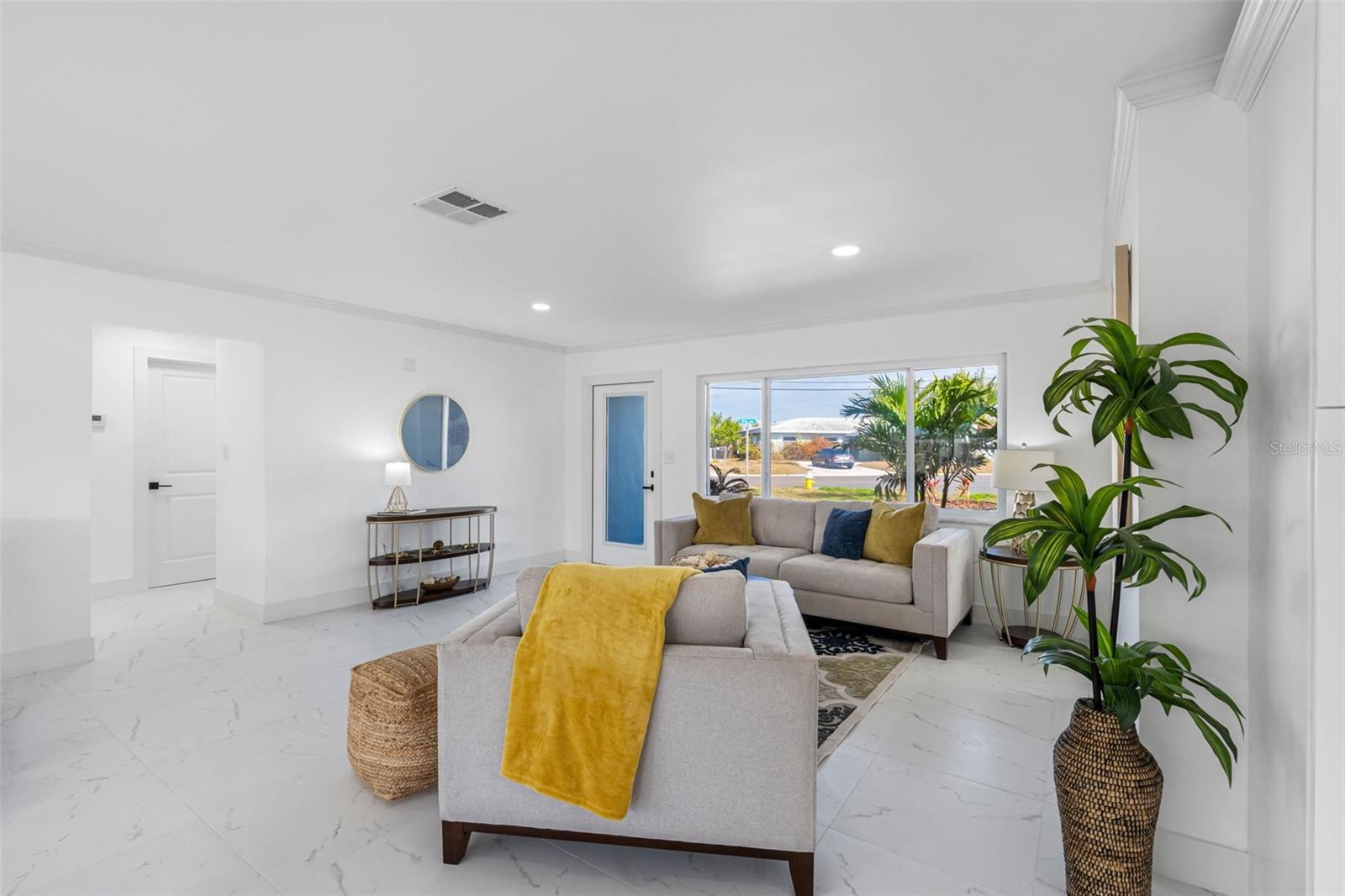 785 115TH AVE, TREASURE ISLAND, FL, 33706