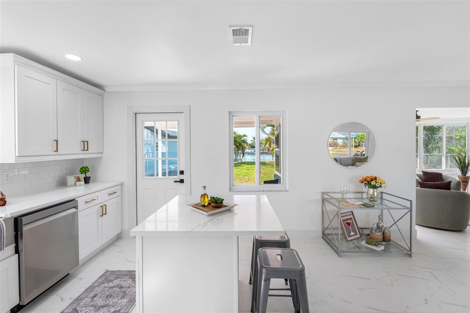 785 115TH AVE, TREASURE ISLAND, FL, 33706